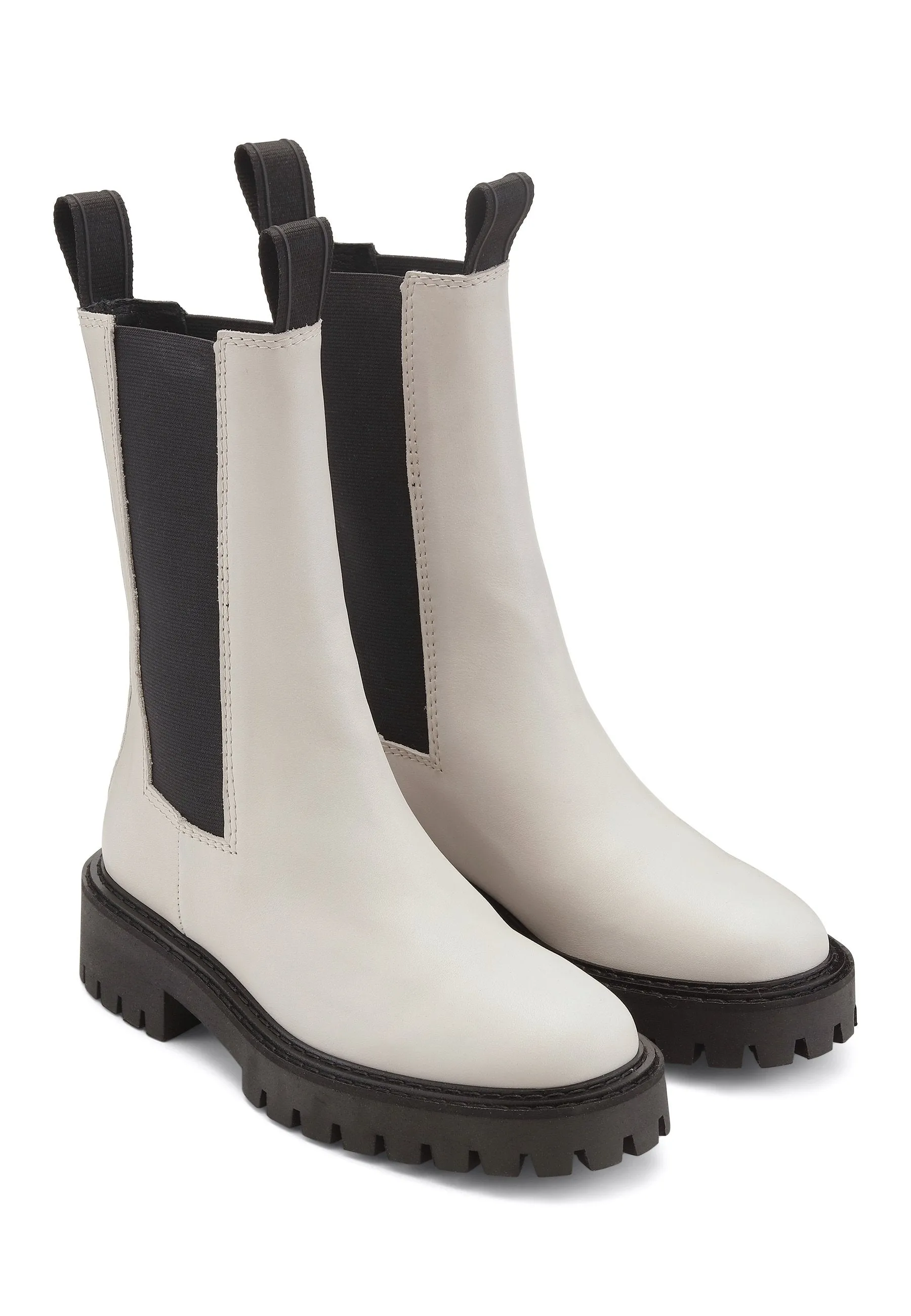 Angie Chelsea Off White Boots