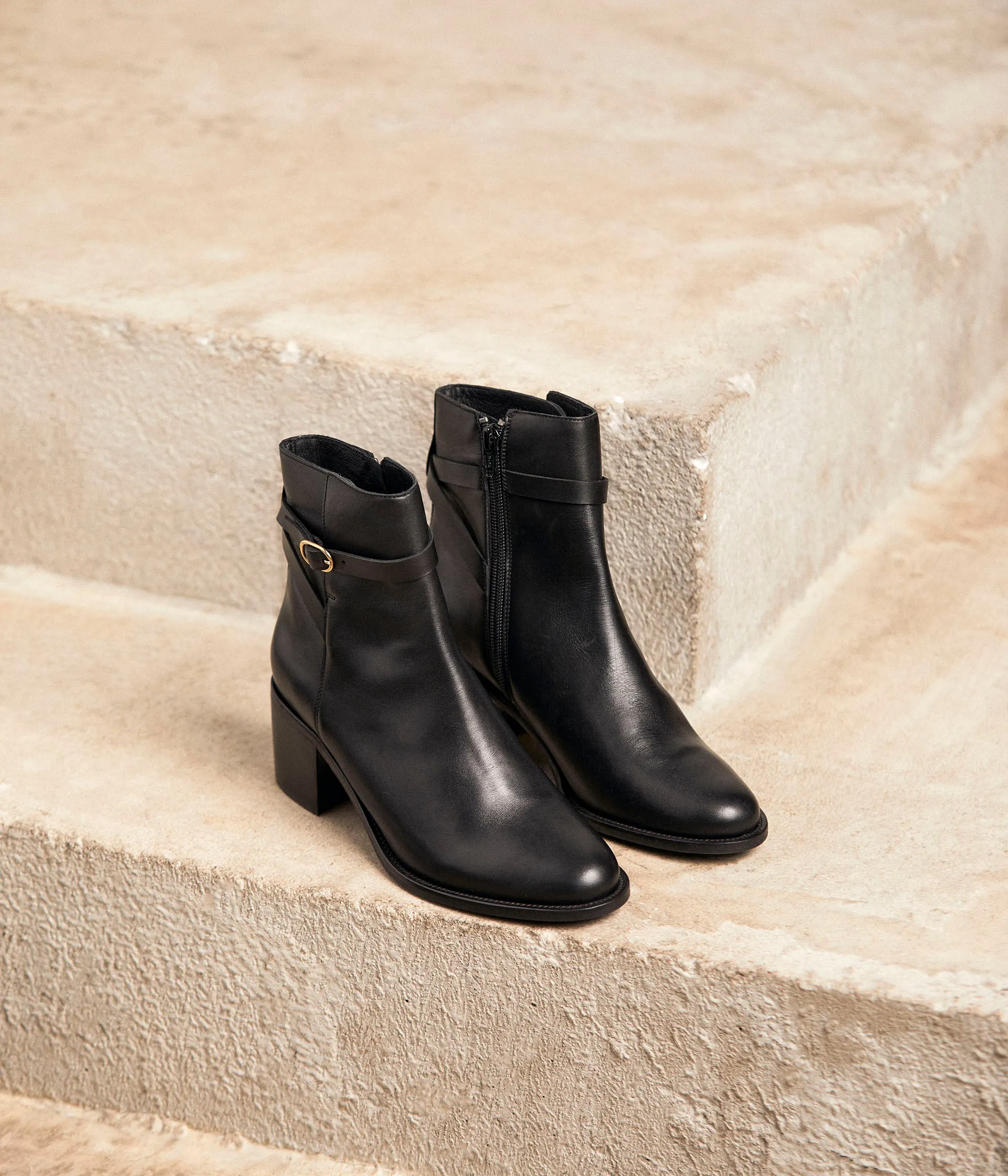 Boots cuir noir Aimeline