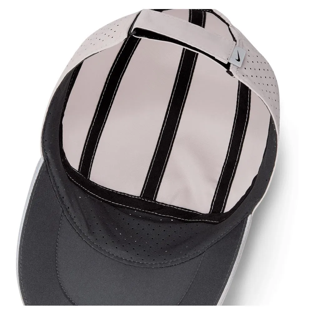 Dri-FIT Advantage Fly Reflective Tennis Cap