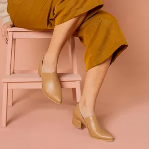 Envelope- Beige Leather Heel Shoe