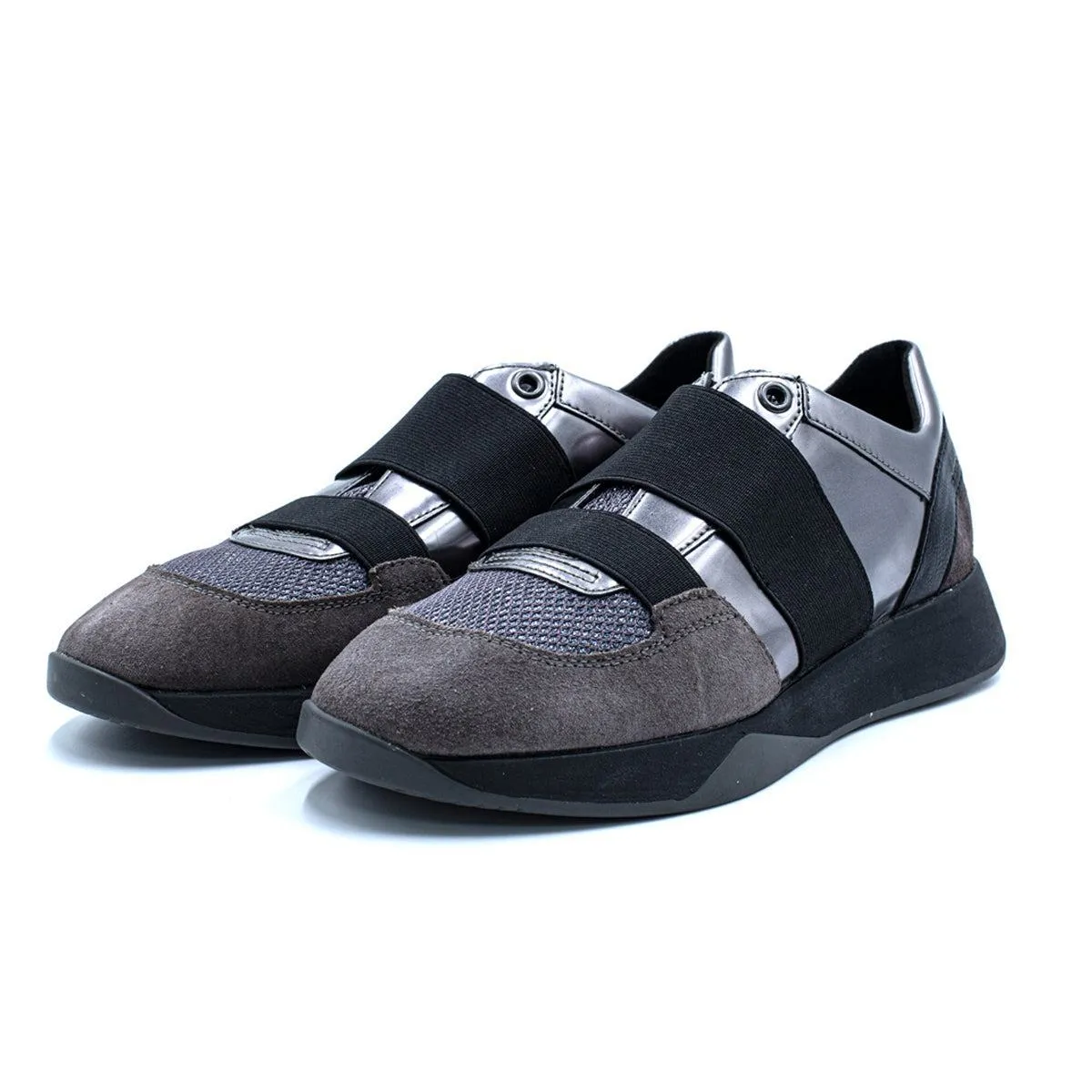 Geox D Suzzie Low-Top Sneakers Leather Grey Colour For Women