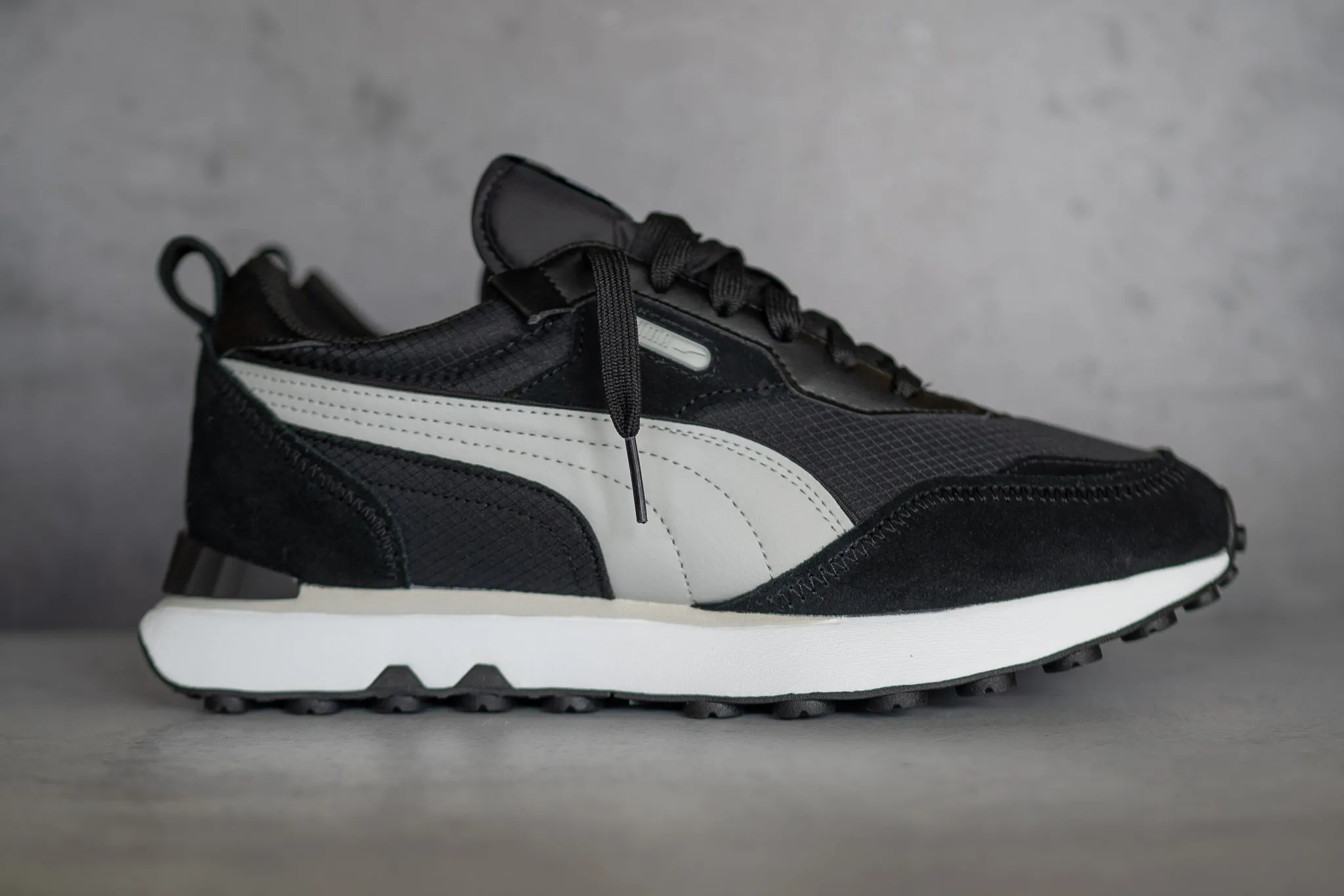 Mens Puma Rider Future Vintage (Black)