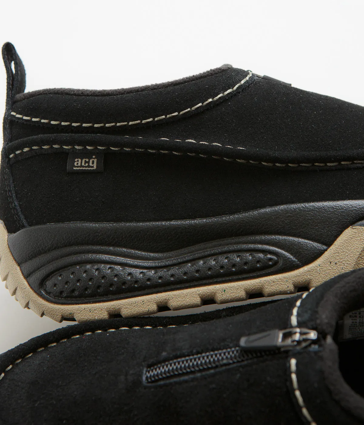 Nike ACG Izy Shoes - Black / Limestone - Black - Limestone