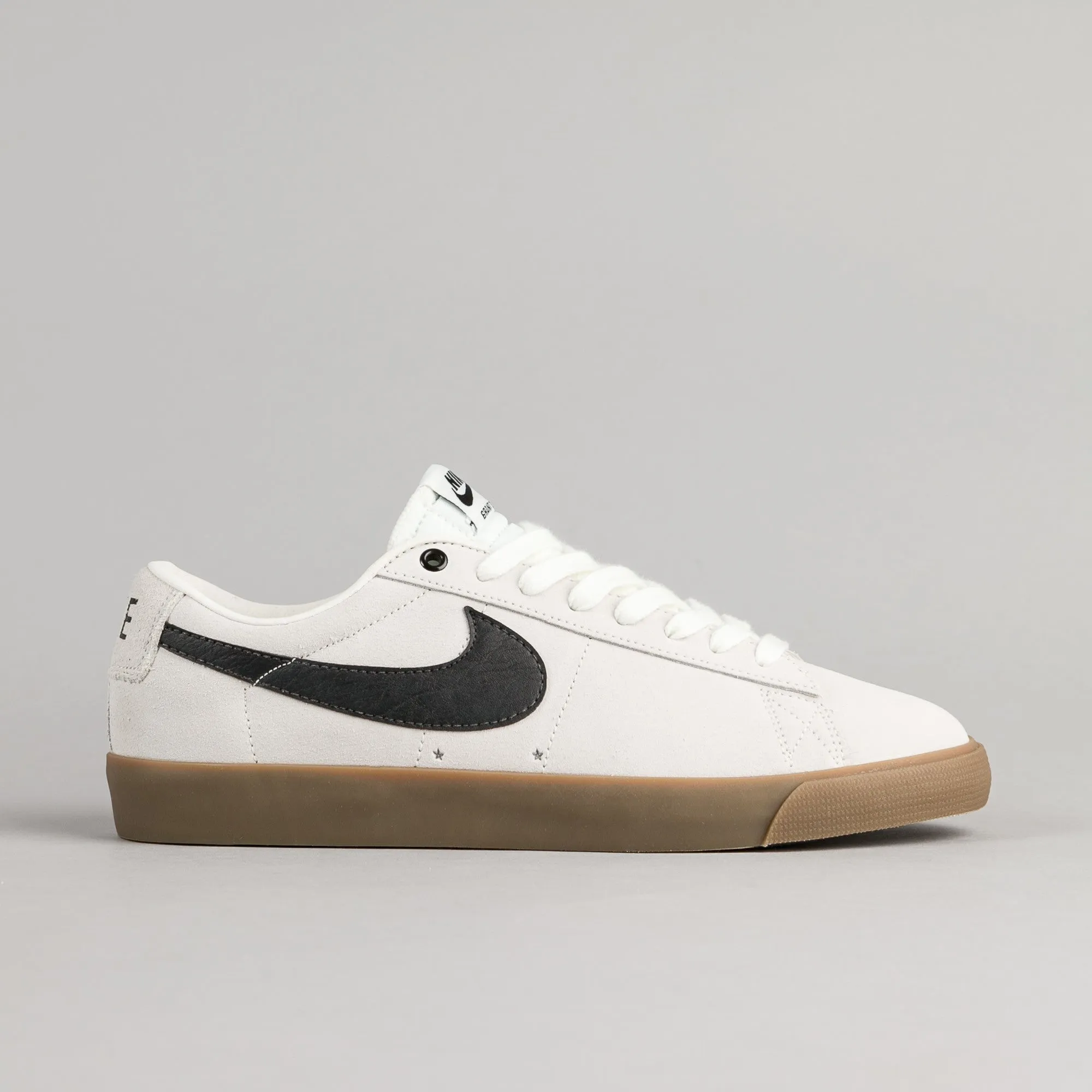 Nike SB Blazer Low GT Shoes - Ivory / Black - Gum Light Brown