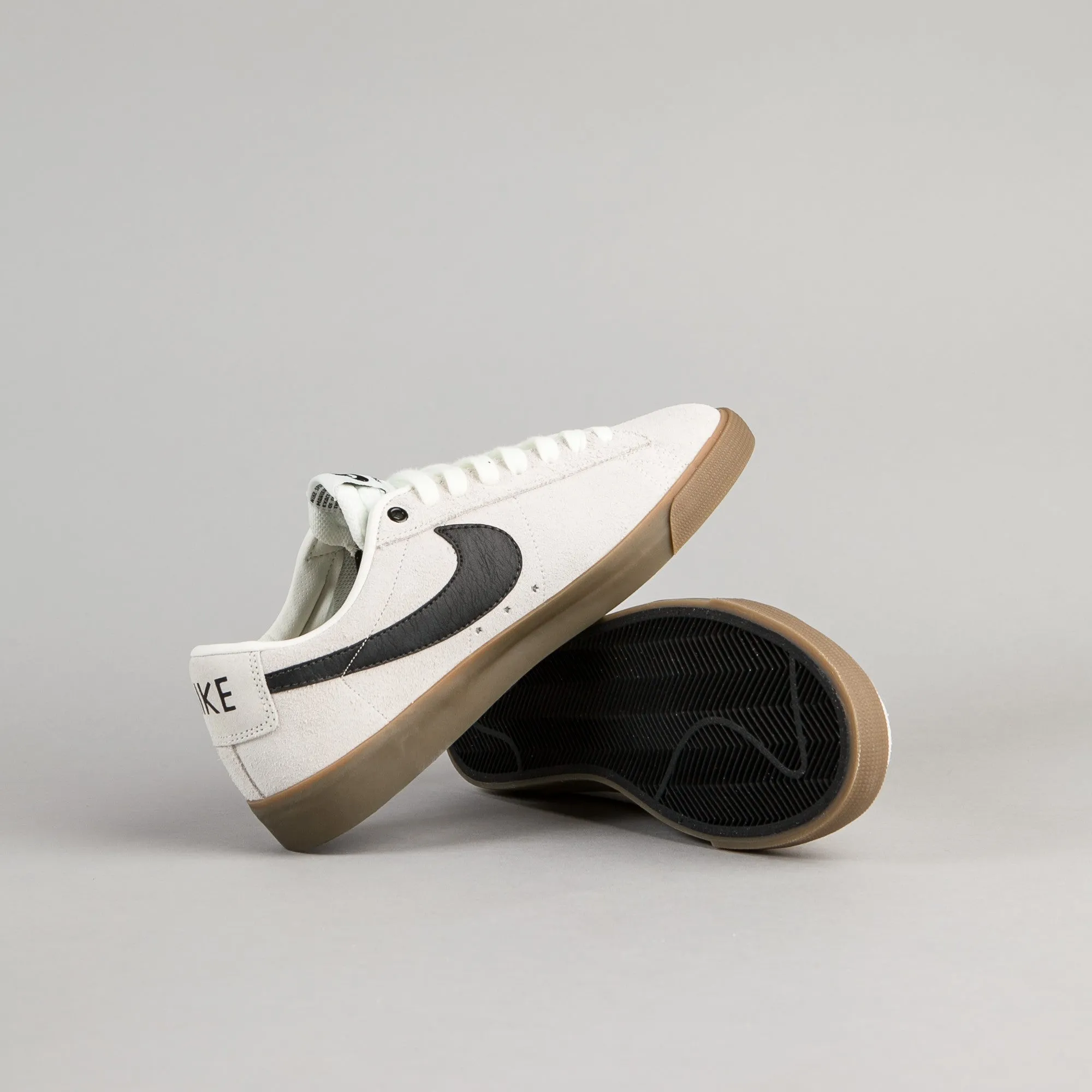 Nike SB Blazer Low GT Shoes - Ivory / Black - Gum Light Brown