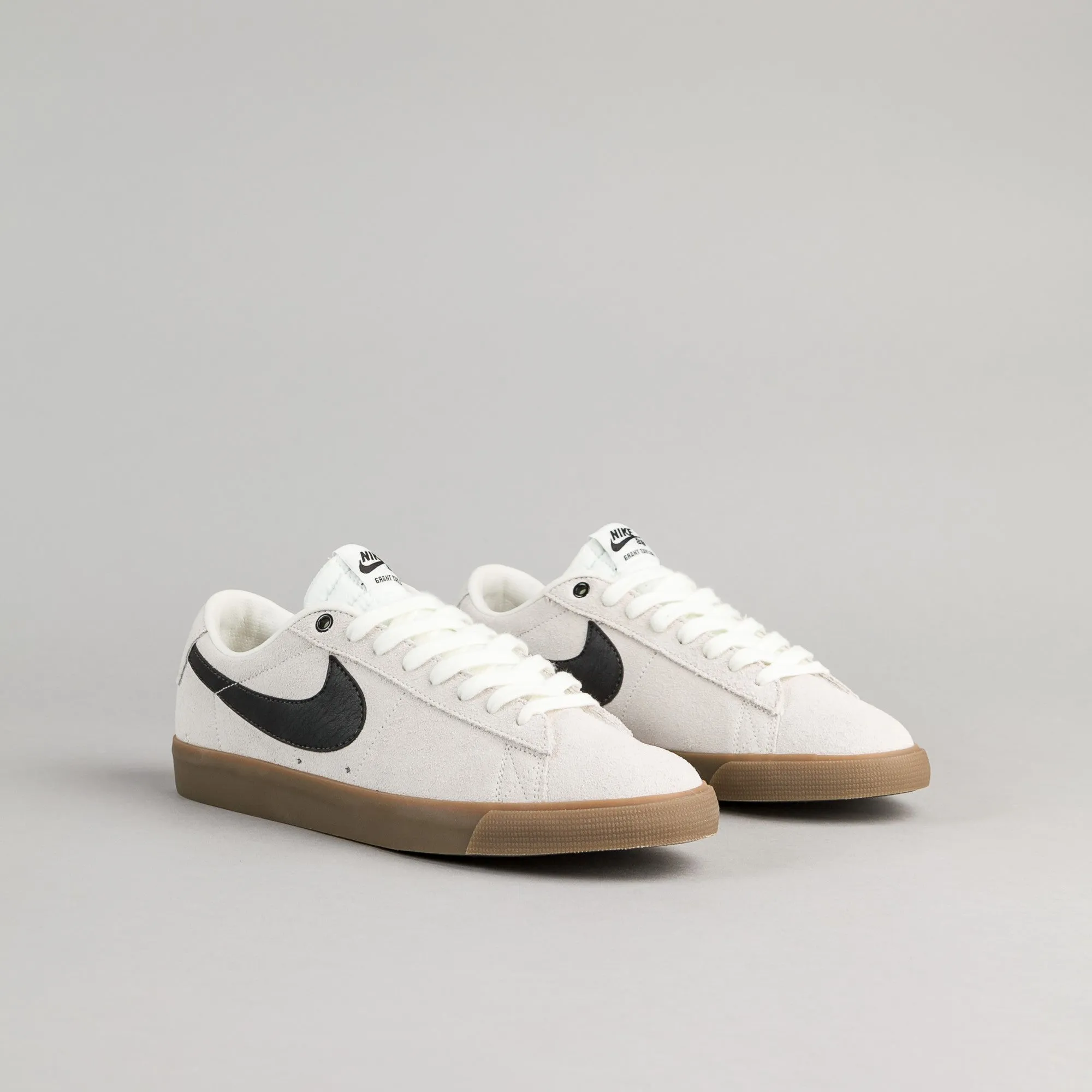 Nike SB Blazer Low GT Shoes - Ivory / Black - Gum Light Brown