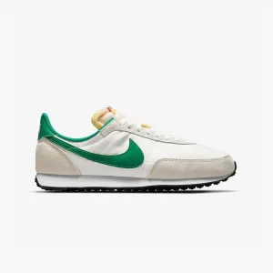 Nike | WAFFLE TRAINER  { GREEN