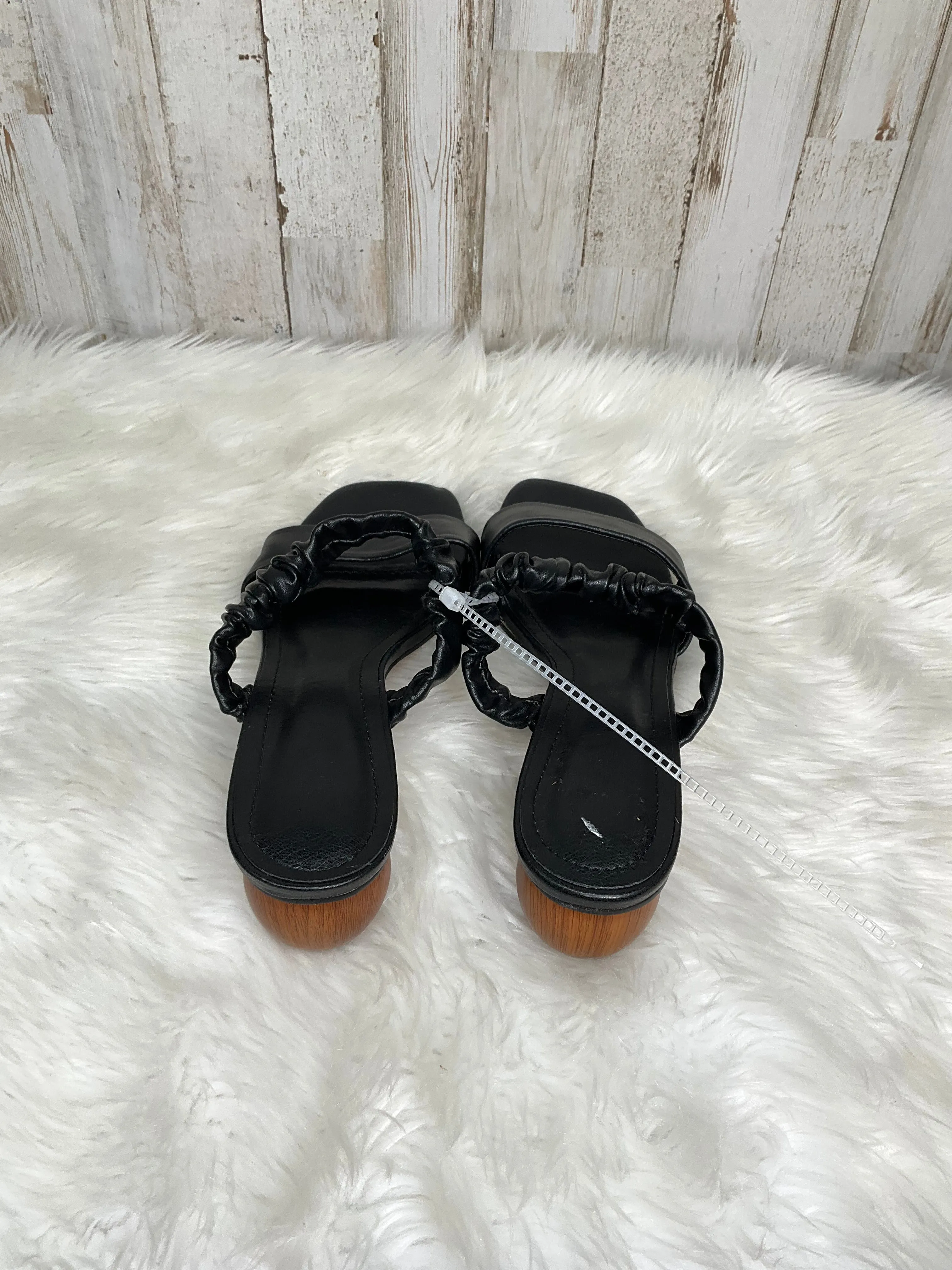 Sandals Heels Kitten By Clothes Mentor  Size: 8.5