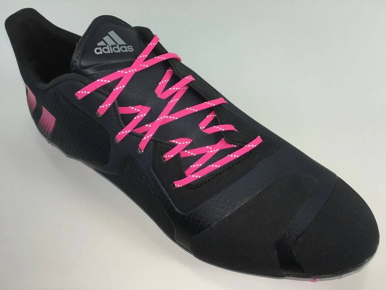 SR4U Reflective Laces Neon Pink