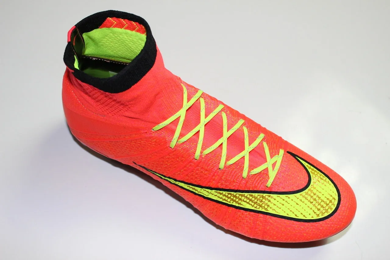 SR4U Reflective Laces Neon Yellow