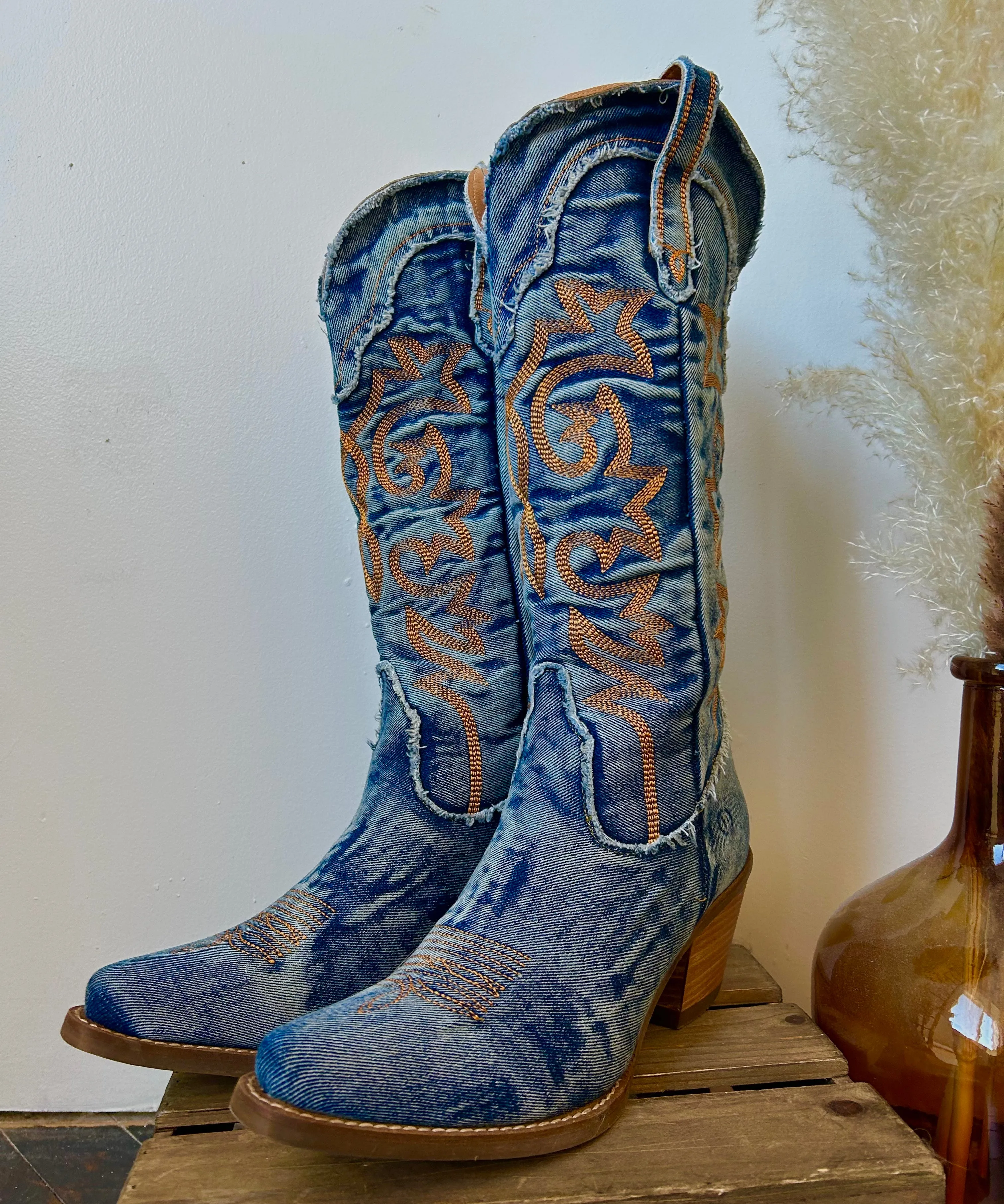 Texas tornado women’s boots