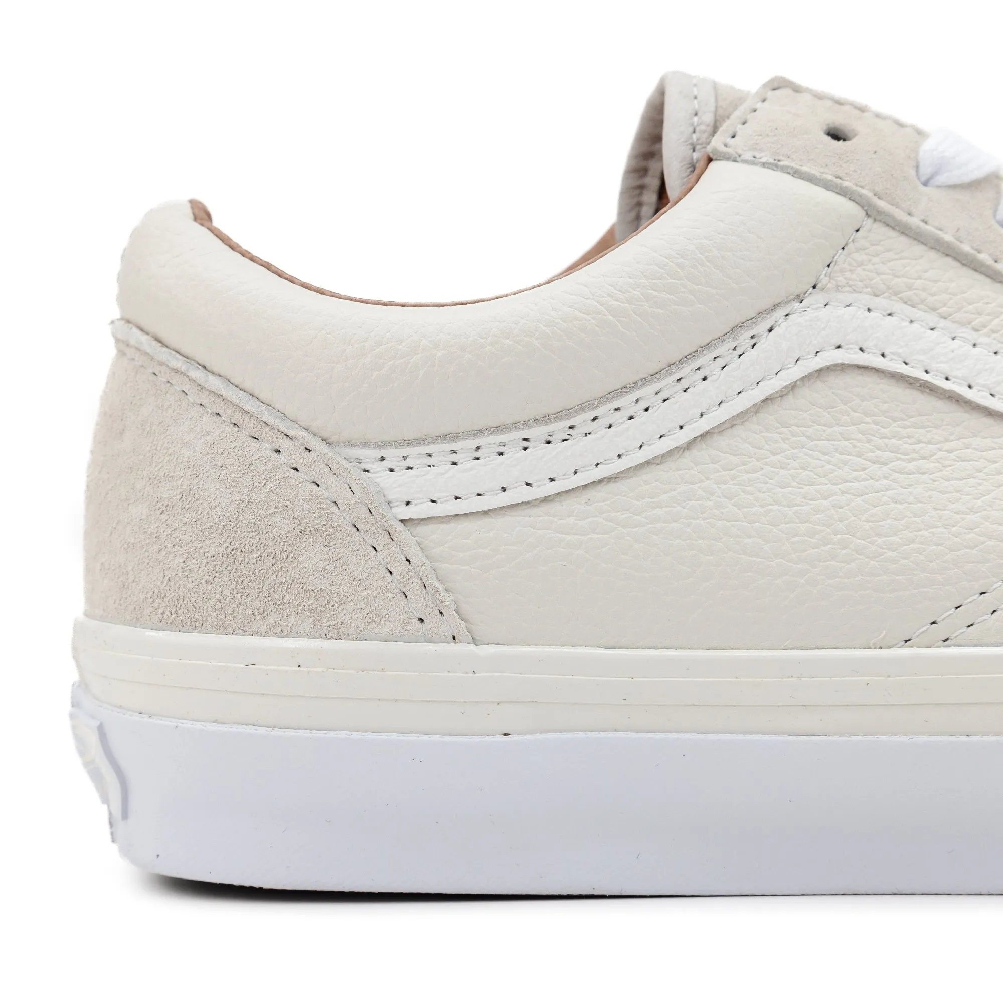 Vans | OG Old Skool LX | Blanc De Vintage White | VNA5FBEWHT.WHT