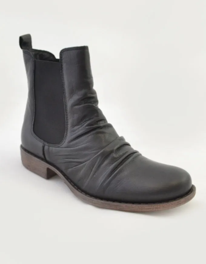 Willo Ankle Boots Black