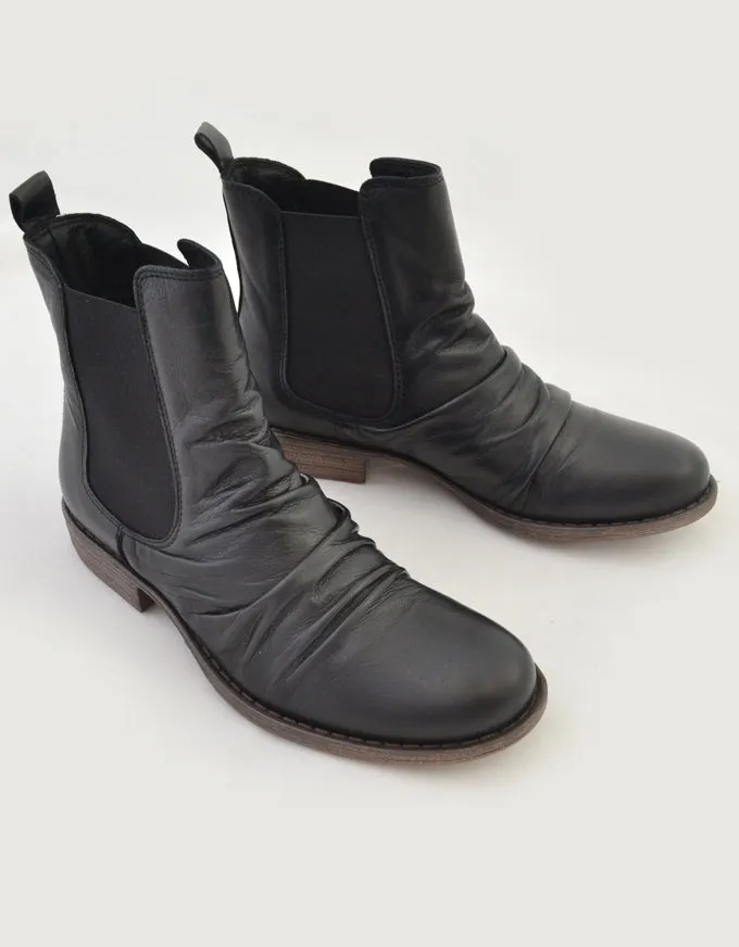 Willo Ankle Boots Black