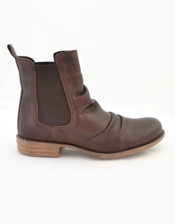 Willo Ankle Boots Chestnut